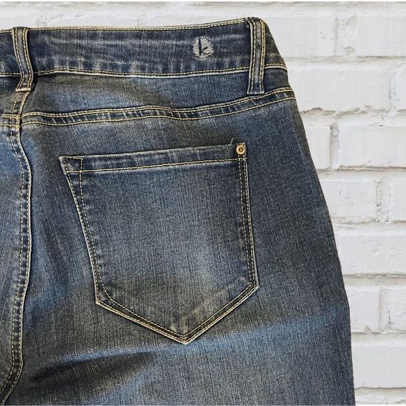 Women's Kensie Disrtressed Fray Cropped Skinny Jeans Size 10/30 - Picture 4 of 6